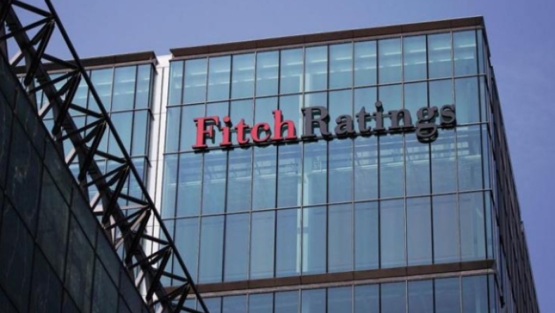 Η Fitch υποβάθμισε 14 τουρκικές τράπεζες