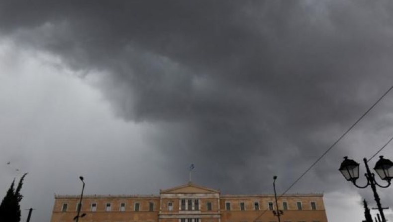 Έκτακτο δελτίο επιδείνωσης του καιρού: Βροχές και καταιγίδες (vid)