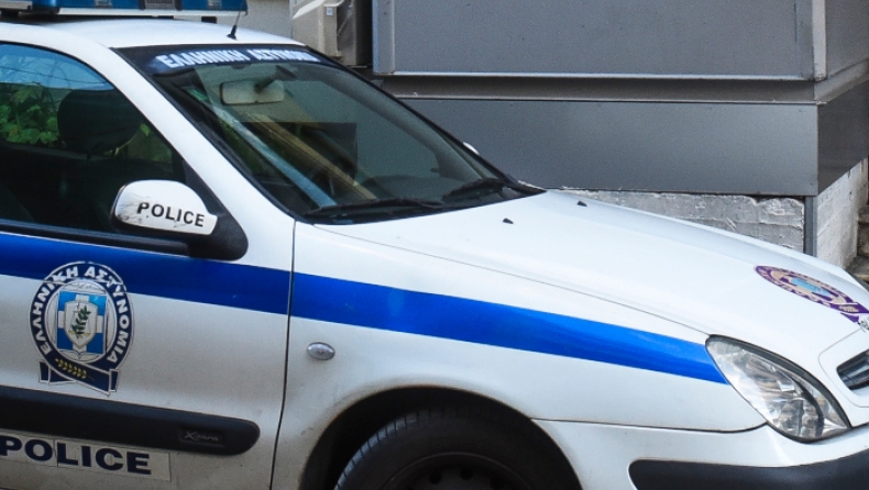 Το κλεμμένο όχημα της αστυνομίας βρέθηκε στο Καματερό