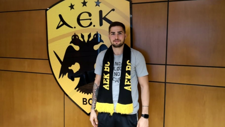 Τολιόπουλος: «Θέλω να συμμετέχω σε επιτυχίες της ΑΕΚ»