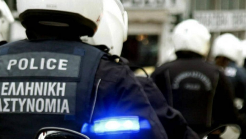 Επιχείρηση της ΕΛ.ΑΣ. στο κέντρο της Αθήνας: Έλεγχοι και συλλήψεις σε Εξάρχεια, Νομική και Βαρβάκειο