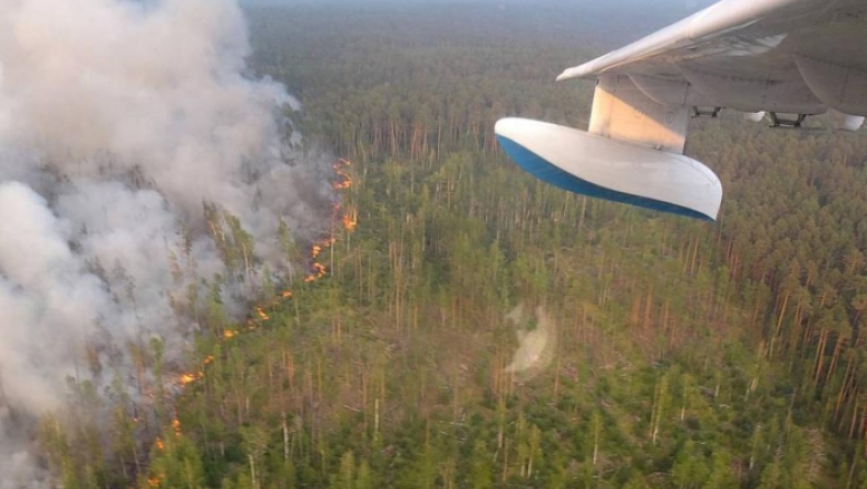 Δραματική η κατάσταση με τις φωτιές στη Σιβηρία: Στάχτη 28 εκ. στρέμματα (vids)