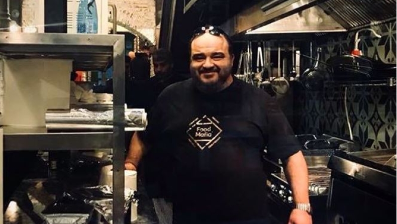 O Chef του Μποτρίνι απαντά στις καταγγελίες για τα βασανιστήρια στο εστιατόριο του Μποτρίνι (vids)