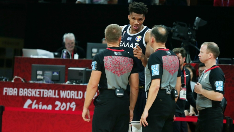 Η ΕΟΚ ζητάει την διαγραφή των τριών διαιτητών από την FIBA