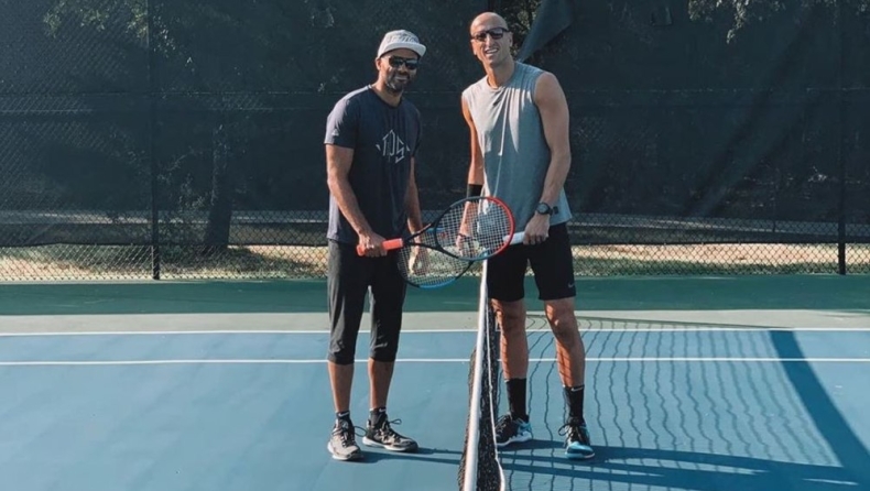 Πάρκερ και Τζινόμπιλι άφησαν το Παγκόσμιο και το... έριξαν στο τένις! (pic)