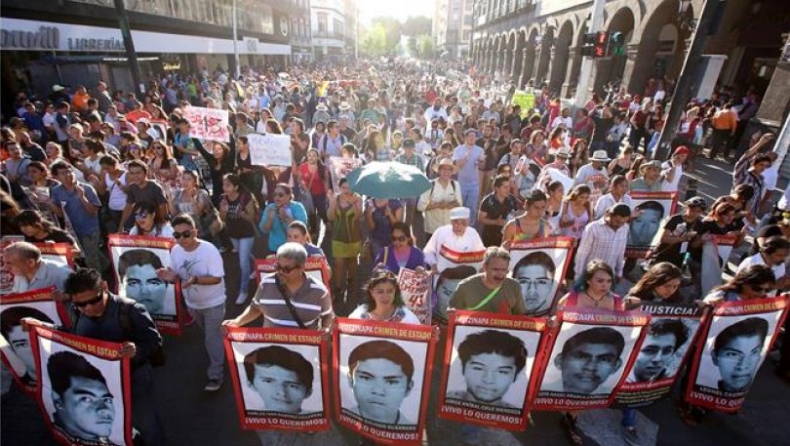 Μεξικό: Πέντε χρόνια μετά την εξαφάνιση των 43 φοιτητών, η τύχη τους παραμένει άγνωστη (vids)