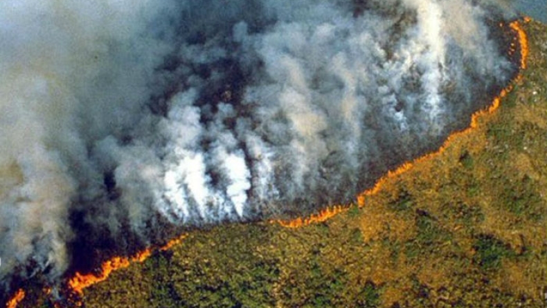 Μεγαλώνει η φωτιά στον Αμαζόνιο: Καταγράφηκαν 3.859 νέες εστίες