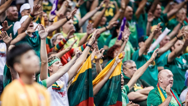 Οπαδοί της Λιθουανίας φώναζαν «F*** you FIBA»! (pics)