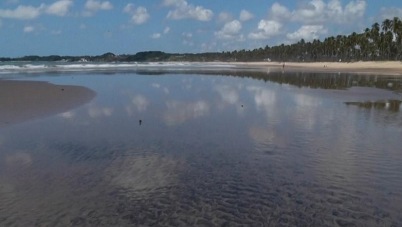 Βραζιλία: Άλυτο παραμένει το μυστήριο των πετρελαιοκηλίδων στις βορειοανατολικές ακτές