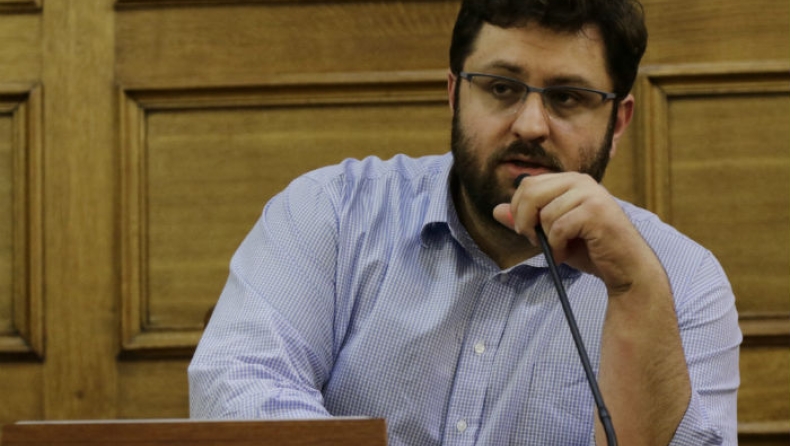 Ο ΣΥΡΙΖΑ καταγγέλει πως ο Κυριάκος Μητσοτάκης διόρισε τα αδέλφια της πεθεράς του