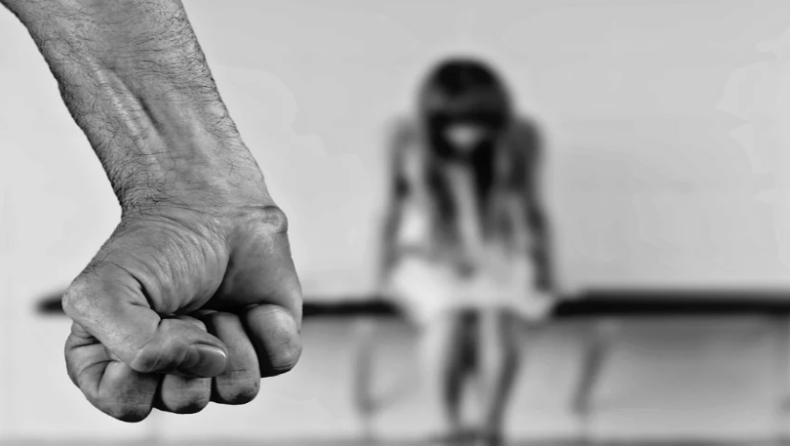 Κρήτη: Στη φυλακή ο πατέρας που κακοποιούσε την κόρη του