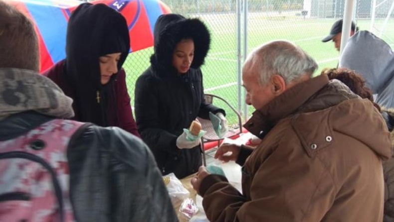 Γεύμα αγάπης σε άστεγους και άπορους από την ΚΑΕ Πανιώνιος (pics & vid)