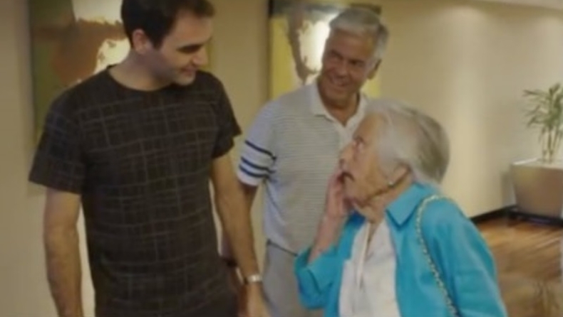 Φέντερερ: Συνάντησε θαυμάστρια του ηλικίας 107 ετών (vid)