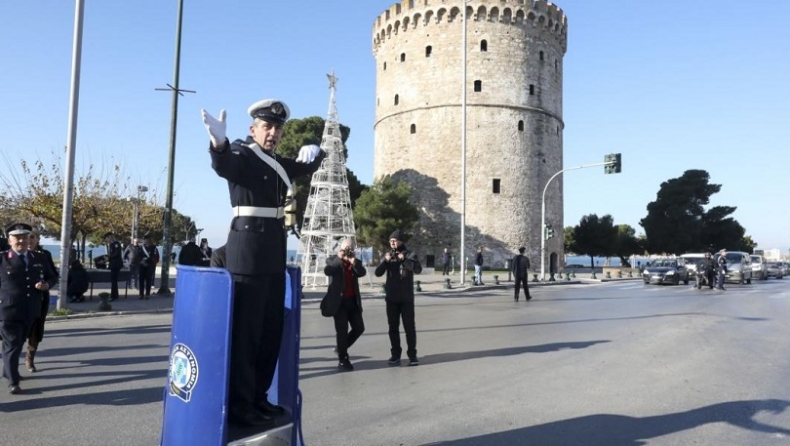 Θεσσαλονίκη: Επανήλθε ο τροχονόμος στο βαρέλι (pics)