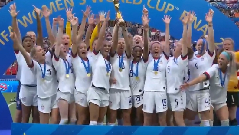 ΗΠΑ: Συμβολική ανάδειξη της γυναικείας ομάδας ποδοσφαίρου σε... κορυφαία αθλήτρια από το Time! (pic & vid)