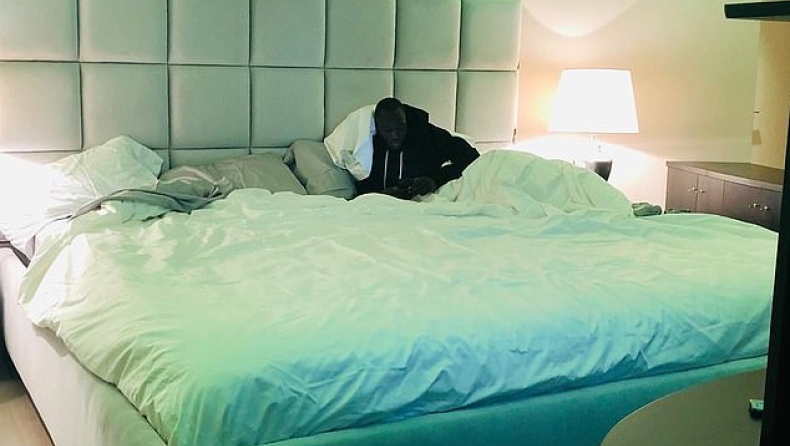 Το νέο κρεβάτι του Λουκάκου «χωράει 15 άτομα» (pic)