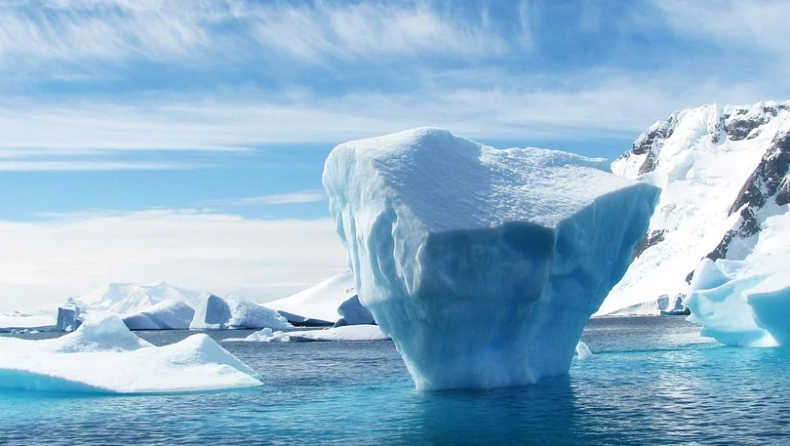 Η αλλαγή του κλίματος λιώνει «αρχαίους» πάγους και θα μπορούσαν να απελευθερωθούν ιοί 15.000 ετών (vid)