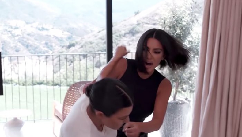 Ροντέο οι Kardashians: Η Kim έριξε μπουνιά στην Kourtney (vid)