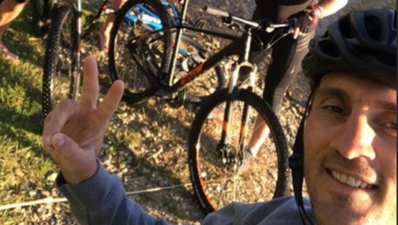 Τοροσίδης: Το έριξε στην φύση και το ποδήλατο! (pic)