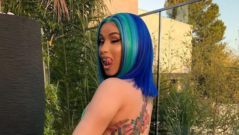 Η Cardi B έκανε το πιο εντυπωσιακό φλοράλ τατουάζ στον κόσμο (pic & vid)