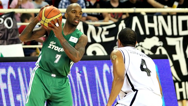 Ξανανίκησε ο... Κάρι! (pics)