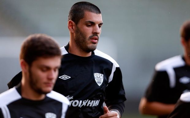 In Χακόμπο, out Ιτάνζ