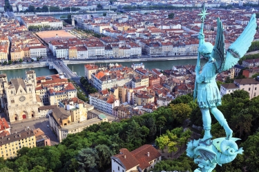 Γαλλία: 7 πόλεις που αξίζει να επισκεφθείτε, πέρα από το Παρίσι