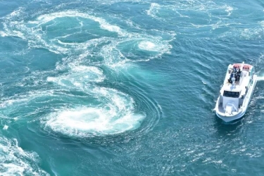 Οι μεγαλύτερες ρουφήχτρες στον κόσμο - Τα μέρη που η θάλασσα σε «καταπίνει» (vids)