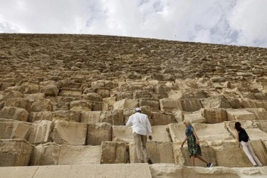 Λύθηκε το μυστήριο με τις πυραμίδες στην Αίγυπτο - Ερευνητές ανακάλυψαν γιατί χτίστηκαν στην έρημο (vid)