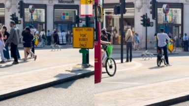 «Ζούμε στο Black Mirror»: Άφωνοι οι κάτοικοι του Λονδίνου με ένα «περίεργο» πλάσμα που εντοπίστηκε σε κεντρικό δρόμο (vid)