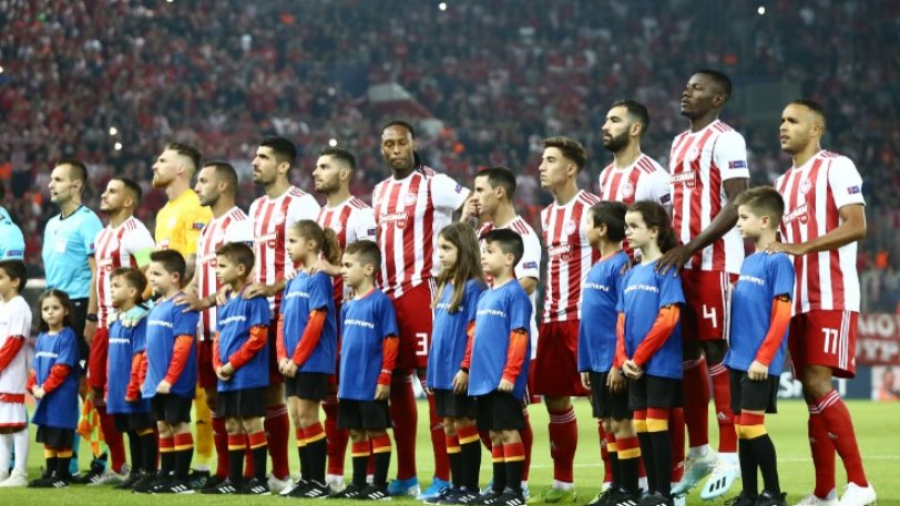 Olympiakos Mpagern Monaxoy 2 3 Oi Ery8roleykoi Se Aktines Champions League Gazzetta Gr