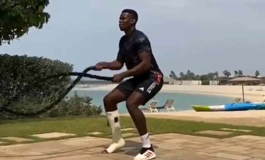 Πογκμπά: Στον γύψο το πόδι, χάνει το ντέρμπι με Λίβερπουλ (vid)