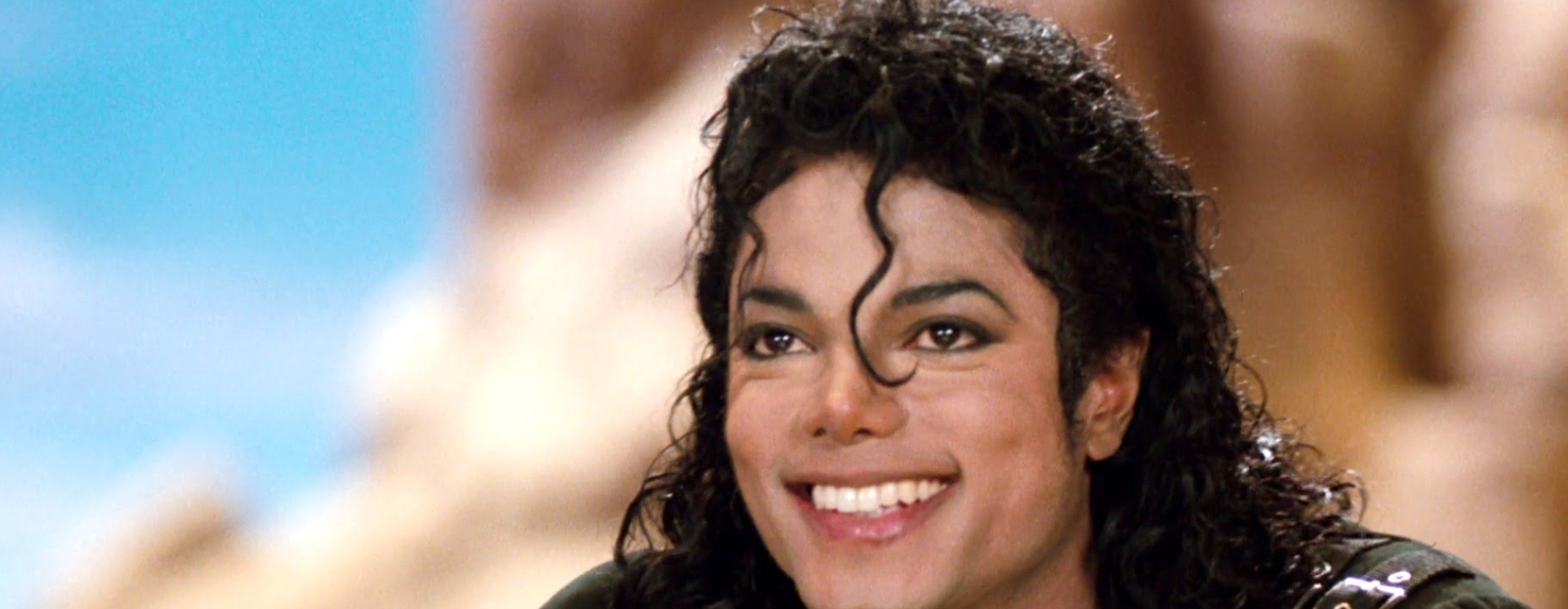 Μάικλ Τζάκσον: Μόνος στη “Χώρα του Πρέπει”