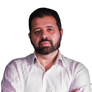 Γιώργος Κούβαρης