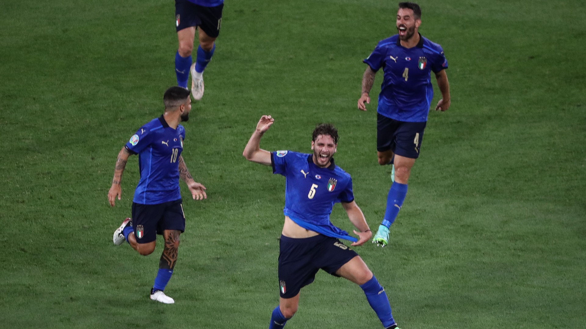 Οι παίκτες της Ιταλίας πανηγυρίζουν
