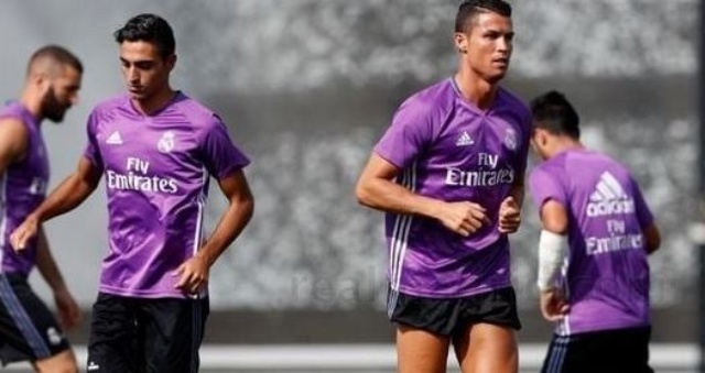 Ο Κριστιάνο Ρονάλντο με τον Νίκο Βέργο 