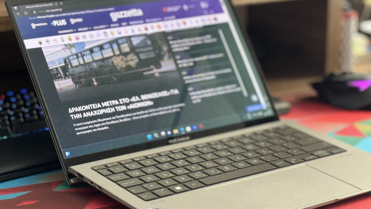 ASUS Zenbook S 13 OLED