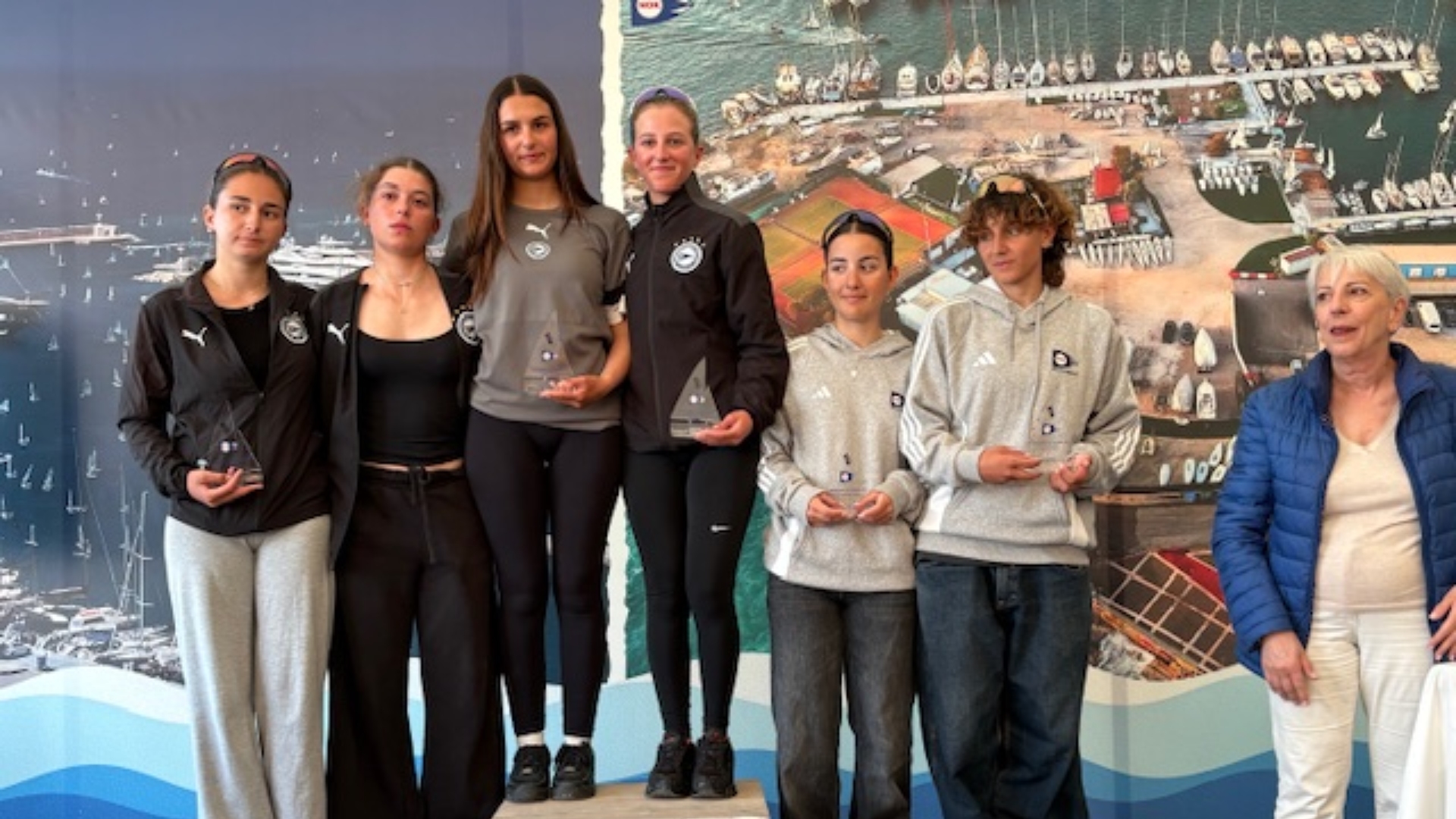  ιστιοπλοϊα (1).jpg