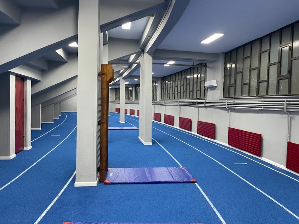 κλειστο γυμναστηριο στιβου λαρισα