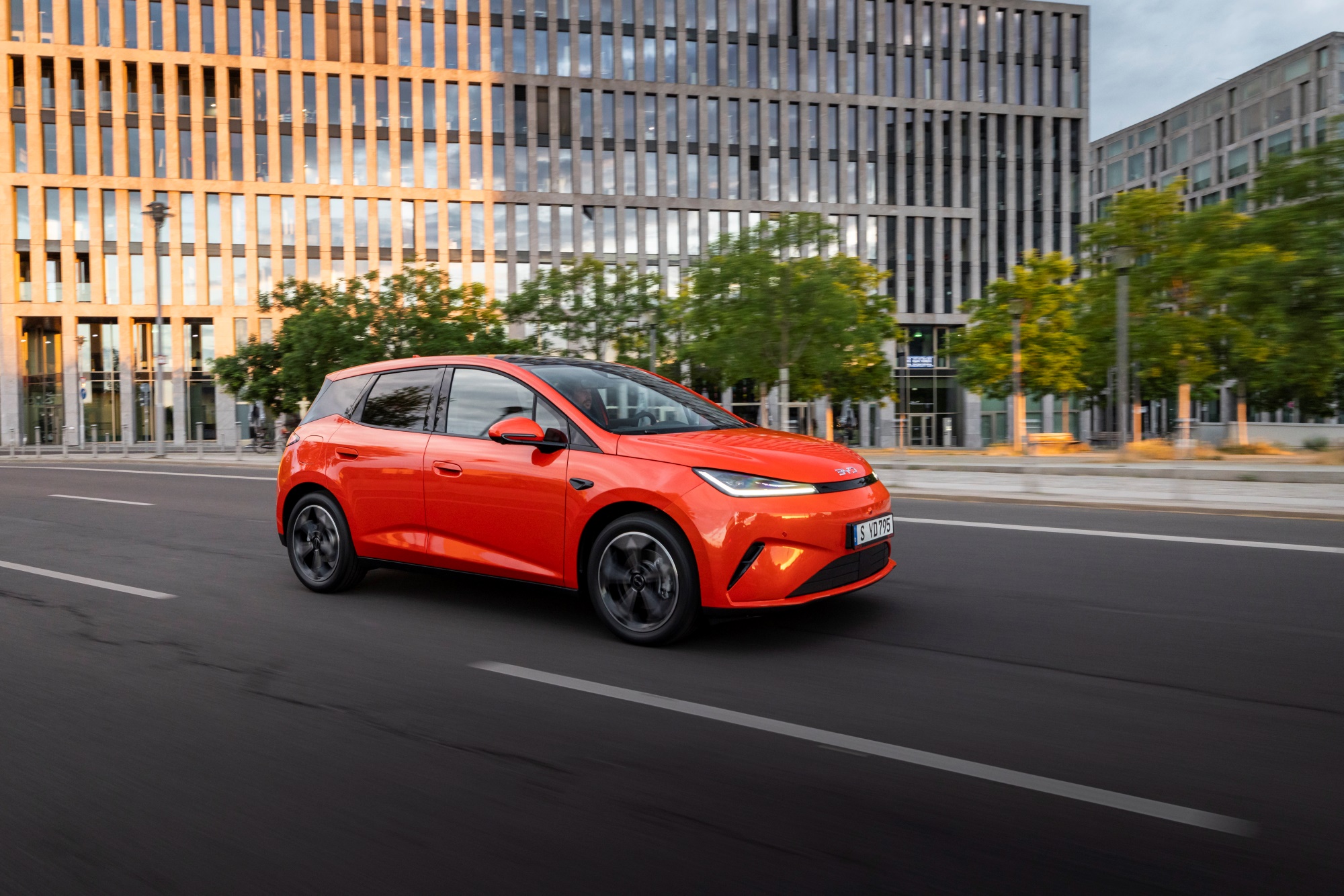 BYD Dolphin G DM-i