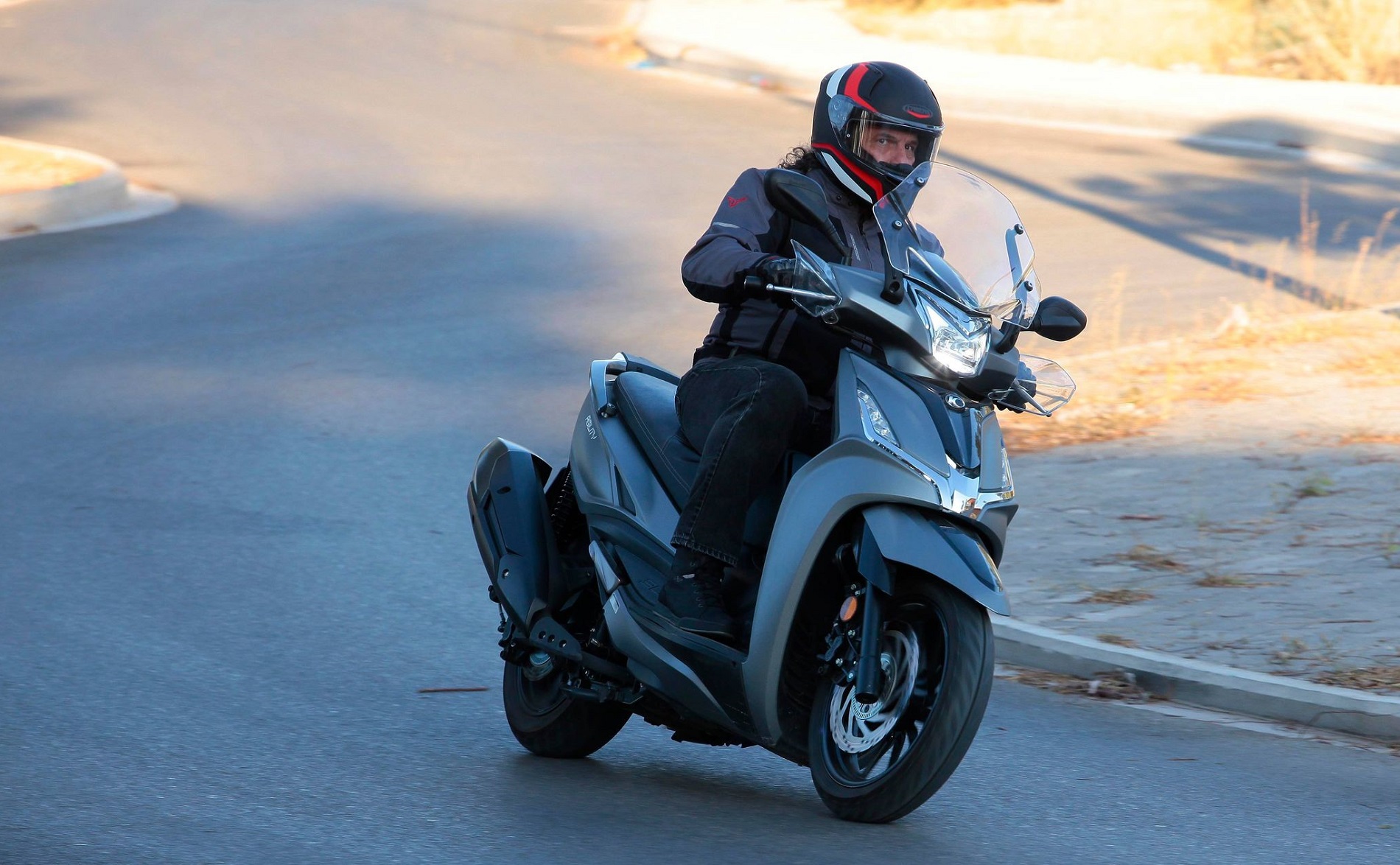Kymco Agility 300i