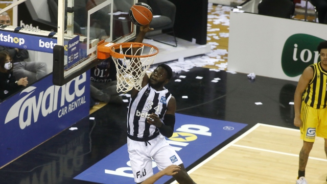 Ο Ογκμπέιντε