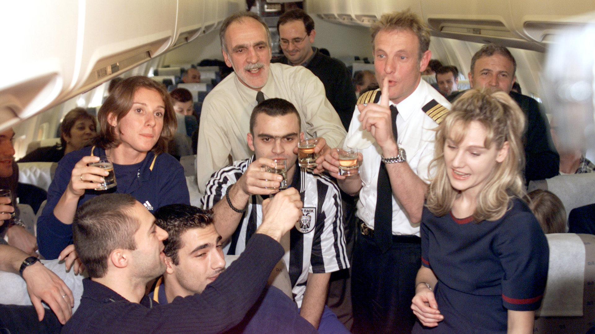 Η ελληνική αποστολή στίβου το 2000