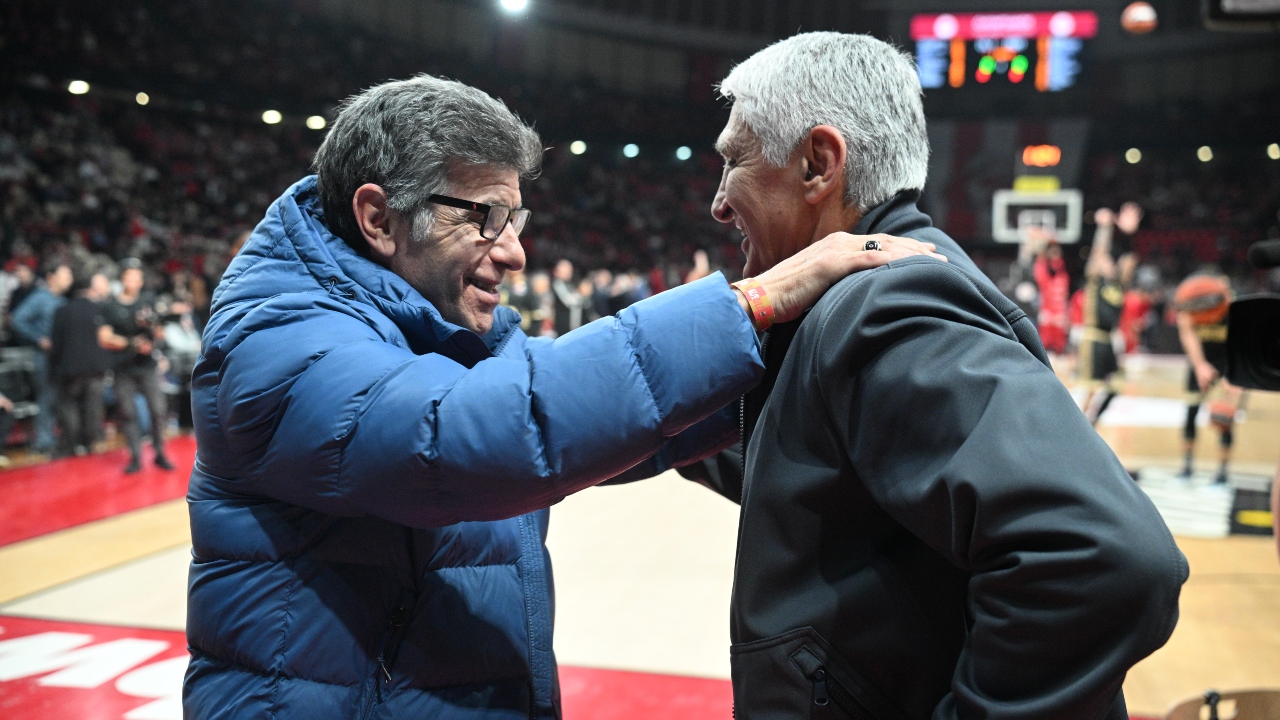 Μπέζος και Γιαννάκης στο ΣΕΦ