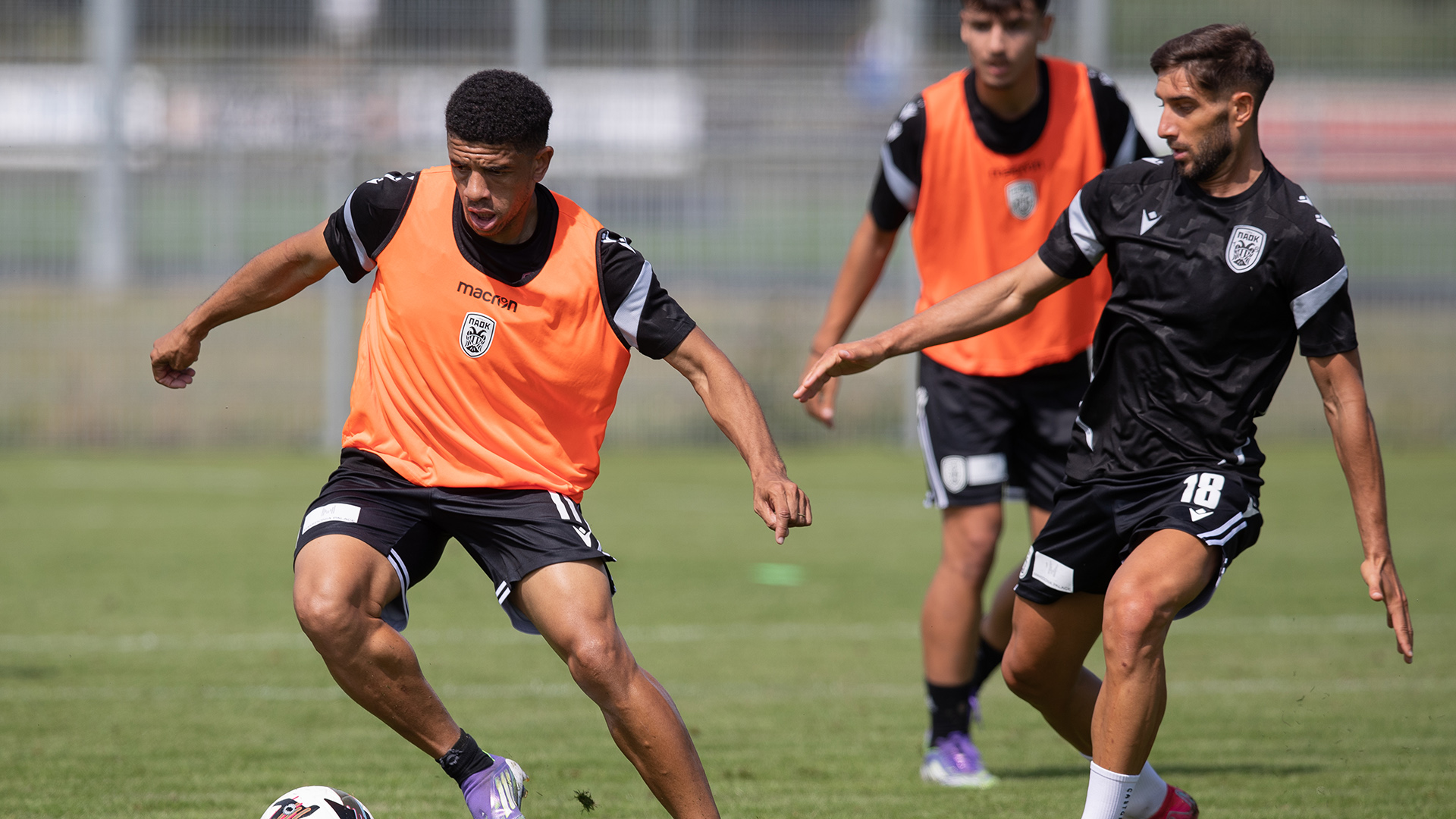 Τάισον και Ιβανούσετς