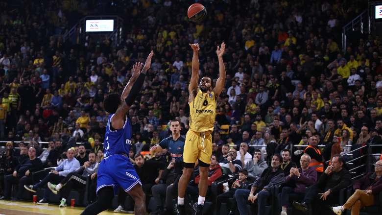 Ο Μήτρου Λονγκ