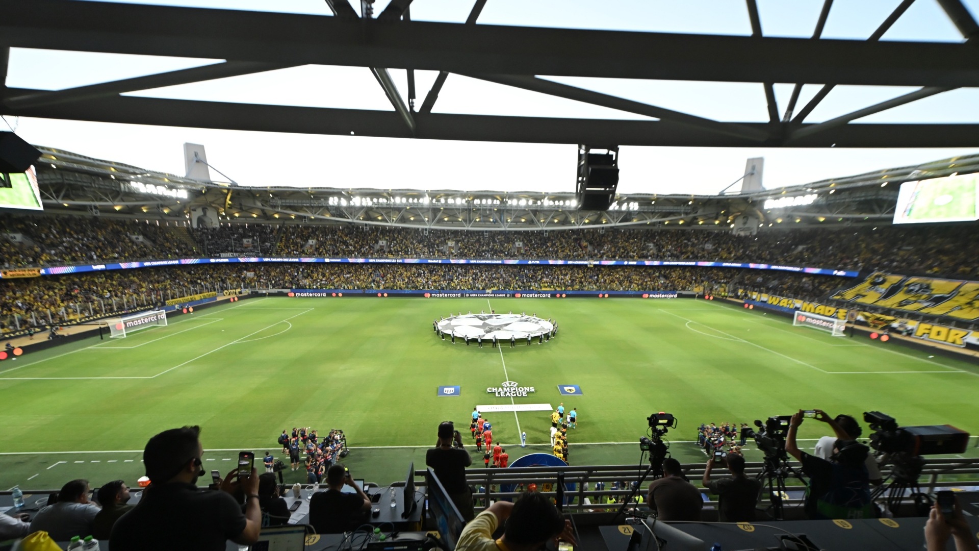 aeK