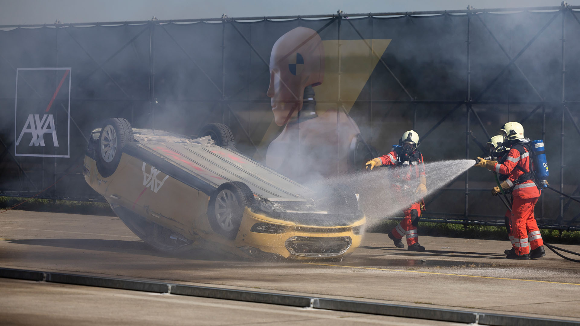 AXA crash test