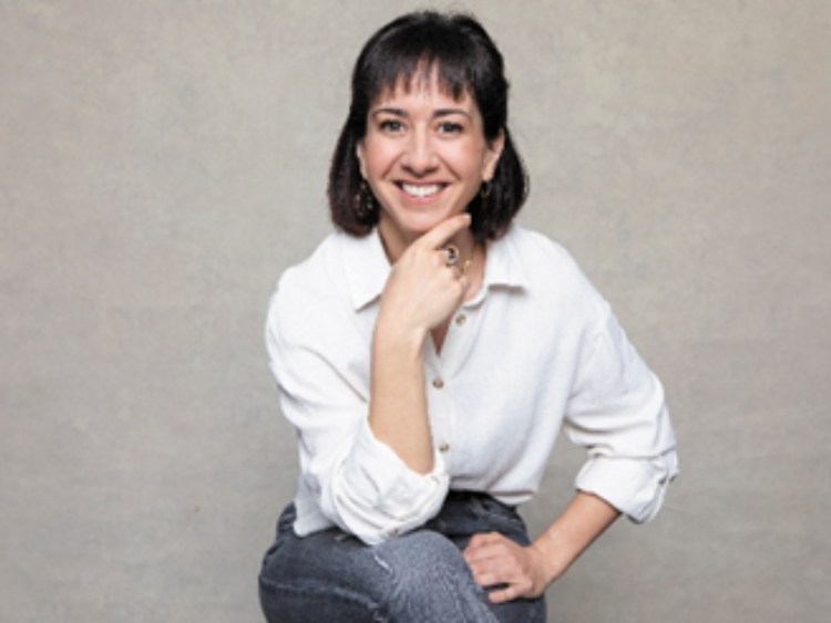 Η συγγραφέας του έργου, Alba Cardalda