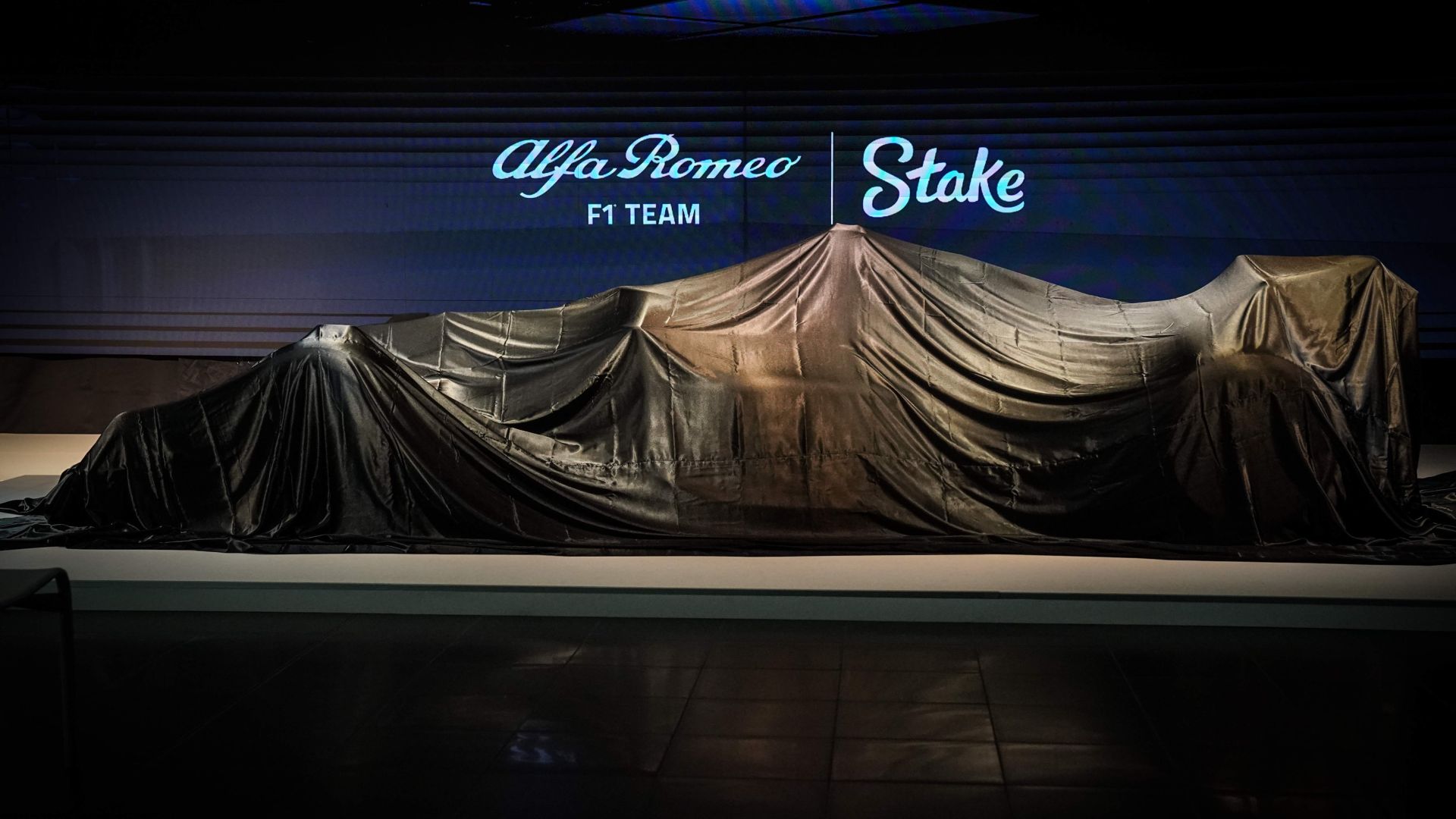 Alfa Romeo C43 teaser